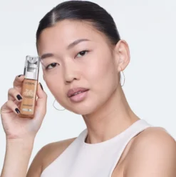 L’Oréal Paris - True Match Foundation - 5.5R/C - Natuurlijk Dekkende Foundation Met Hyaluronzuur En SPF 16 - 30 Ml -Cosmetica Winkel 1197x1200 10