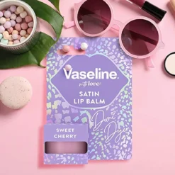 Vaseline® Vaseline With Love X Sweet Cherry Satin Lip Balm -Cosmetica Winkel 1200x1200 390