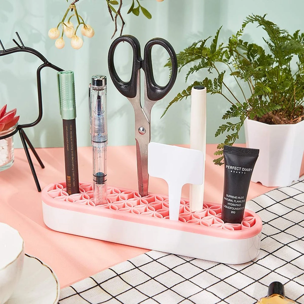 Make Up Organizer - Melon - Make Up Holder - Kwasten Organizer - Make Up Houder - Nagellak/Lipstick Organizer - Lippenstift Houder - Siliconen 5 Make Up Organizer - Melon - Make Up Holder - Kwasten Organizer - Make Up Houder - Nagellak/Lipstick Organizer - Lippenstift Houder - Siliconen - Afbeelding 5