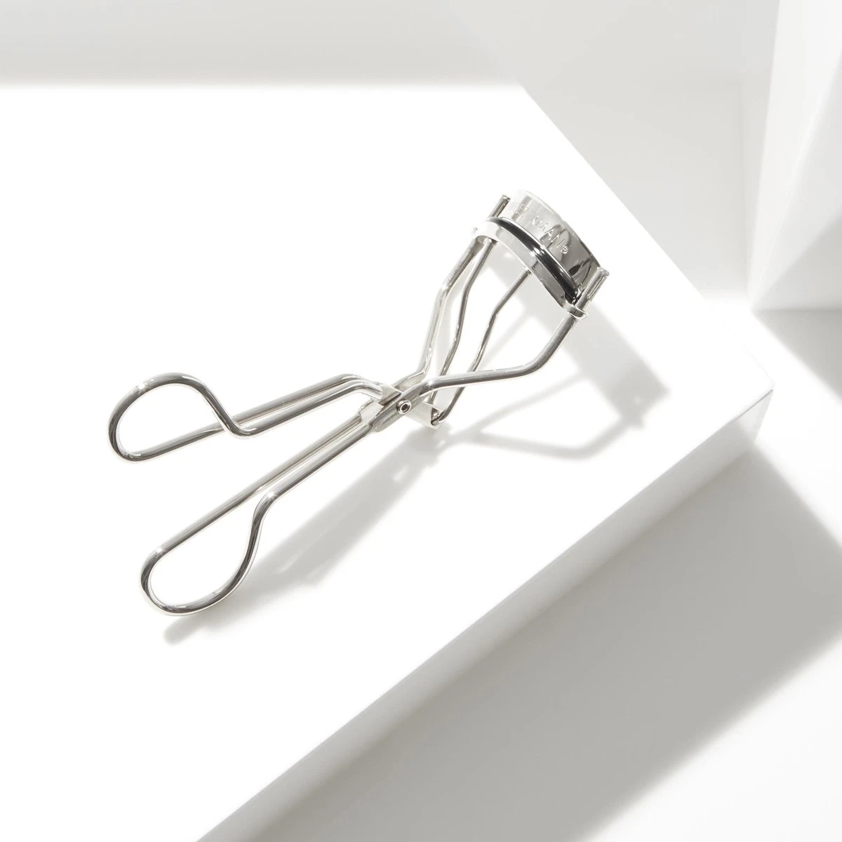 Tweezerman Classic Lash Curler - Wimperkruller 4 Tweezerman Classic Lash Curler - Wimperkruller - Afbeelding 4