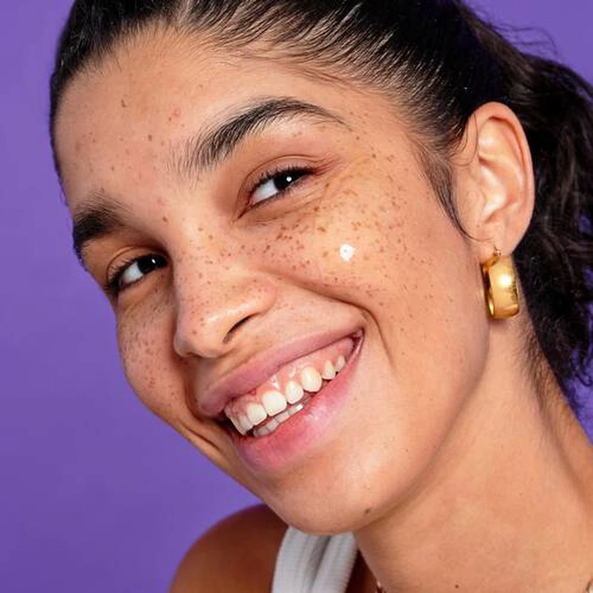 NYX Professional Makeup - Honey Dew Me Up Primer 8 NYX Professional Makeup - Honey Dew Me Up Primer - Afbeelding 8