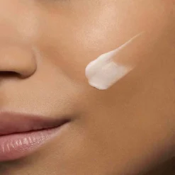 Clarins Instant Smooth Perfecting Touch Gezichtsprimer - 15 Ml -Cosmetica Winkel 1200x1200 801