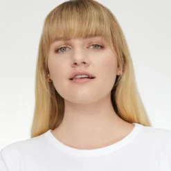 Rimmel London Lasting Finish Foundation - 103 True Ivory -Cosmetica Winkel 1200x1200 805