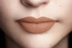 L’Oréal Paris Les Chocolate Ultra Matte Liquid Lippenstift - 844 Sweet Tooth 16 L’Oréal Paris Les Chocolate Ultra Matte Liquid Lippenstift - 844 Sweet Tooth -Cosmetica Winkel 1200x800 8