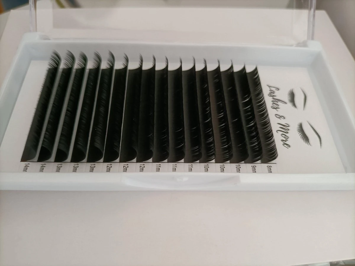 Lashes & More Wimperextensions - One By One - C Krul – Dikte 0.20 – Lengte Mixed – 16 Rijen In Een Tray - Nepwimpers - Flat Lashes - Verkrijgbaar In C En D Krul En In Dikte 0.15 En 0.20 5 Lashes & More Wimperextensions - One By One - C Krul – Dikte 0.20 – Lengte Mixed – 16 Rijen In Een Tray - Nepwimpers - Flat Lashes - Verkrijgbaar In C En D Krul En In Dikte 0.15 En 0.20 - Afbeelding 5