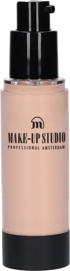 Make-up Studio Fluid Foundation No Transfer - CA1 Ivory 7 Make-up Studio Fluid Foundation No Transfer - CA1 Ivory -Cosmetica Winkel 312x1200 4
